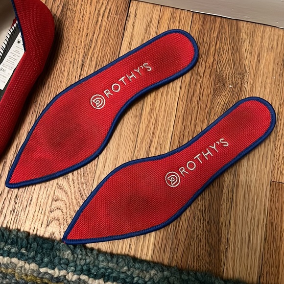 Rothy’s The Point in Bright Red - Picture 3 of 4